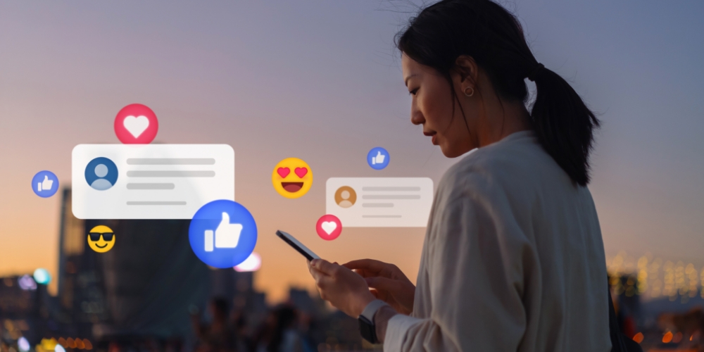 Social Mirror Ads: A Marketing Breakthrough for Insurance Companies